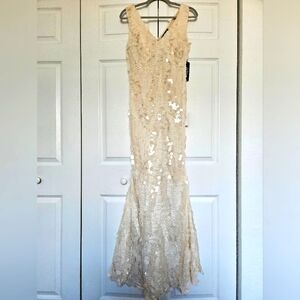 Lulus Gown Size S, Off White, Cream Color